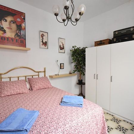 Habitacion En Centro Historico มาลากา ภายนอก รูปภาพ